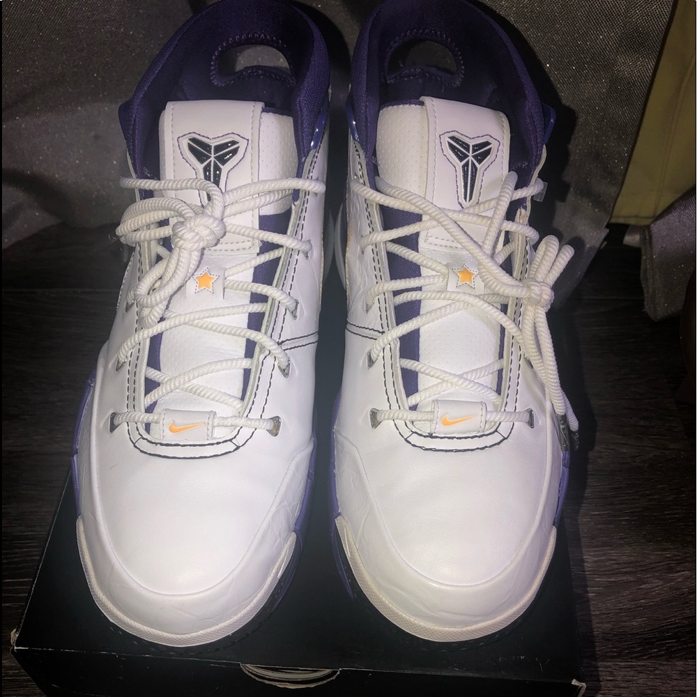 SOLD ****Kobe 1 protro